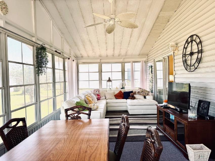 1345 Champion Drive a Lakeland, FL Mobile or Manufactured Home for Sale